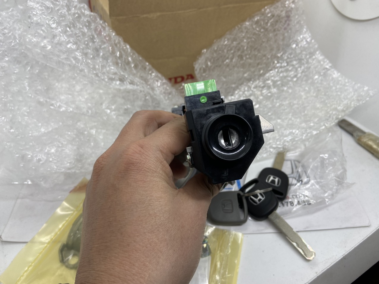 Cụm khoá khởi động xe Honda CIVIC 2009